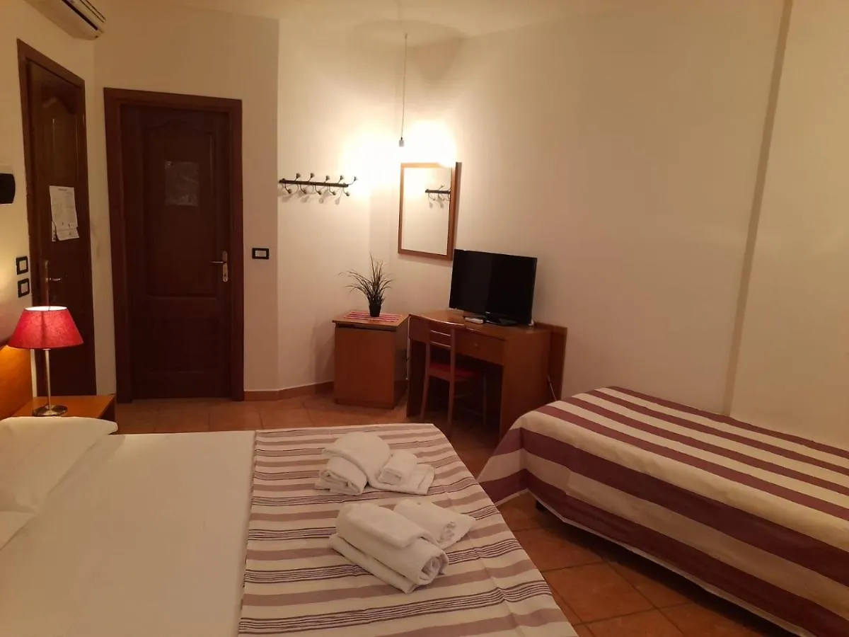 8380 Camere Mastro Montemerano Italia